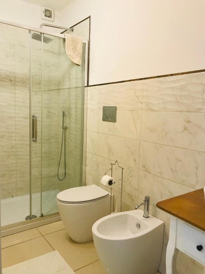 Camera Privata “Un Nido A Castello” Hotel Cagliari Bagian luar foto